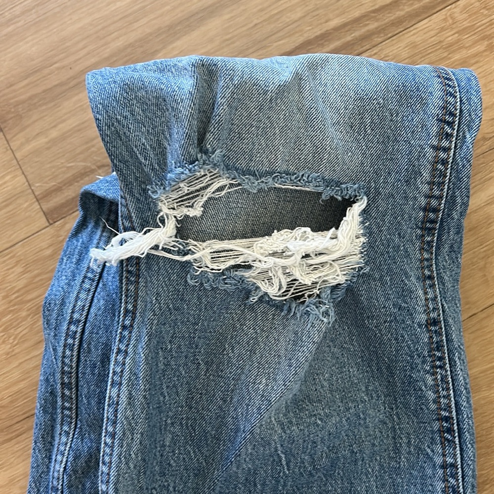 Abercrombie & Fitch ultra high rise jeans EUC size 26/2 - Picture 3 of 3